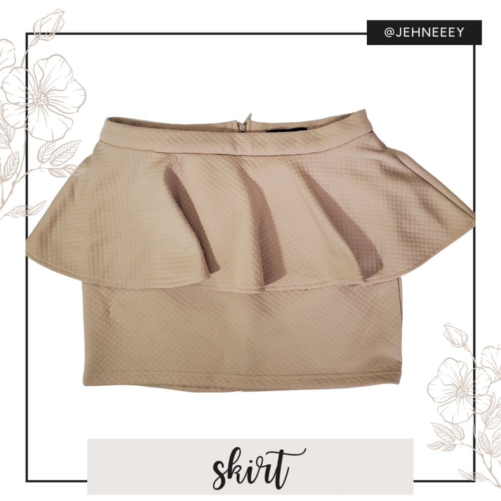 Forever 21 Beige Peplum Skirt